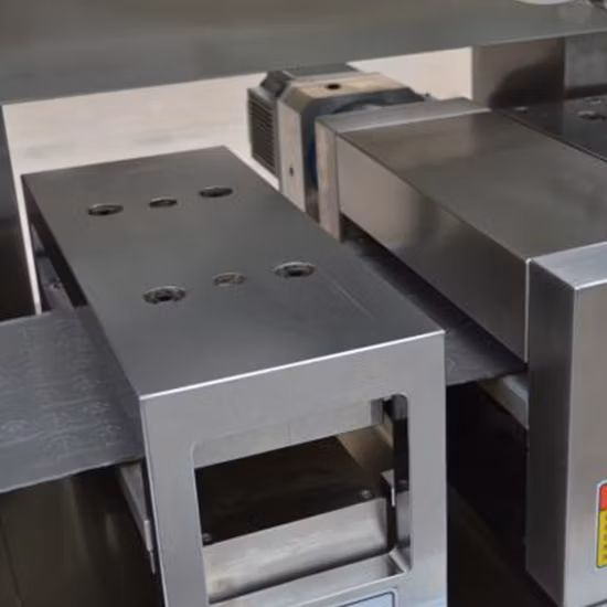 Автоматическая блистерная упаковочная машина для фармацевтических капсул из ПВХ Alu Alu Honey Tablet